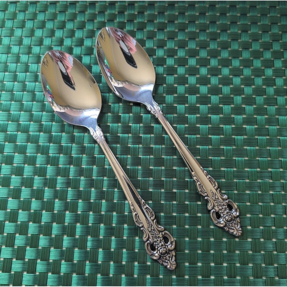 Oneida CHERBOURG Teaspoons Set Lot of 2 Stainless Floral Glossy USA Community
